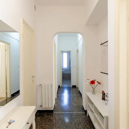 Apartment Altido Rosa's